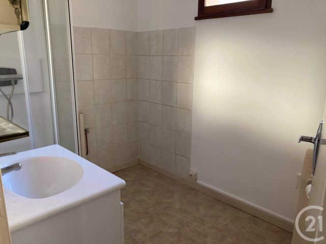 Afficher la photo en grand Appartement T4 à vendre - 4 pièces - 78.06 m2 - MANOSQUE - 04 - PROVENCE-ALPES-COTE-D-AZUR - Century 21 Cécile Décard