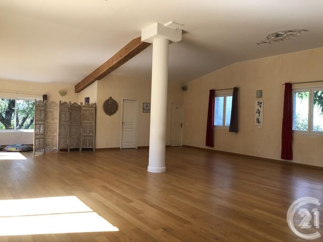 Afficher la photo en grand maison à vendre - 8 pièces - 420.0 m2 - ST MARTIN LES EAUX - 04 - PROVENCE-ALPES-COTE-D-AZUR - Century 21 Cécile Décard
