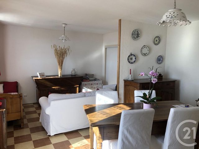 Afficher la photo en grand Appartement à vendre - 3 pièces - 67.46 m2 - MANOSQUE - 04 - PROVENCE-ALPES-COTE-D-AZUR - Century 21 Cécile Décard