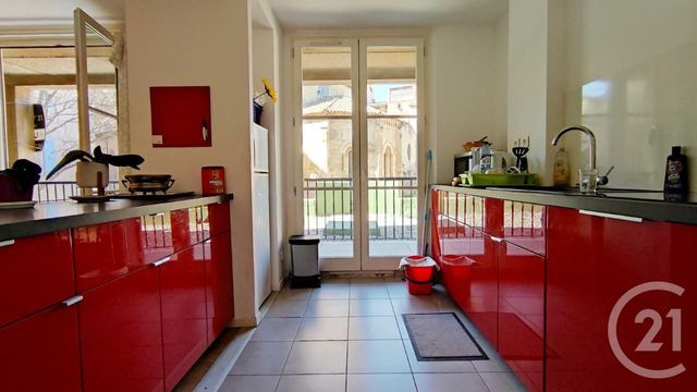 Afficher la photo en grand Appartement T3 à vendre - 3 pièces - 65.6 m2 - MANOSQUE - 04 - PROVENCE-ALPES-COTE-D-AZUR - Century 21 Cécile Décard