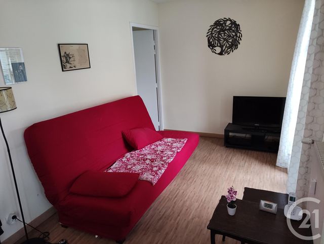 Afficher la photo en grand Appartement T3 à vendre - 3 pièces - 65.6 m2 - MANOSQUE - 04 - PROVENCE-ALPES-COTE-D-AZUR - Century 21 Cécile Décard
