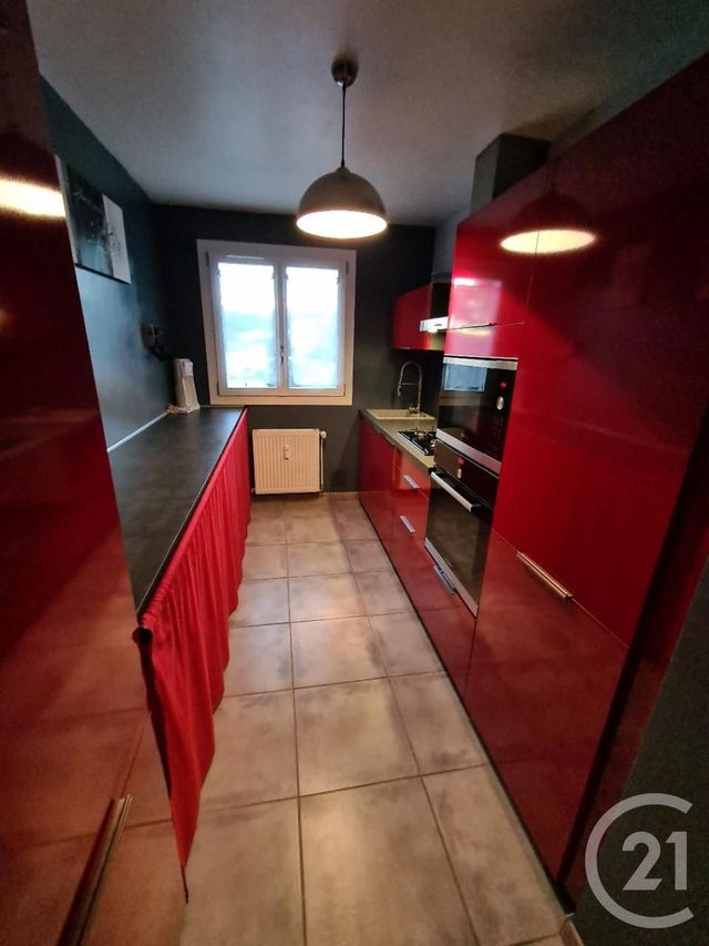 Afficher la photo en grand Appartement T3 à vendre - 3 pièces - 67.0 m2 - MANOSQUE - 04 - PROVENCE-ALPES-COTE-D-AZUR - Century 21 Cécile Décard