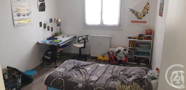 Afficher la photo en grand Appartement T3 à vendre - 3 pièces - 67.0 m2 - MANOSQUE - 04 - PROVENCE-ALPES-COTE-D-AZUR - Century 21 Cécile Décard