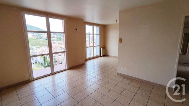 Afficher la photo en grand Appartement T3 à vendre - 3 pièces - 66.0 m2 - MANOSQUE - 04 - PROVENCE-ALPES-COTE-D-AZUR - Century 21 Cécile Décard