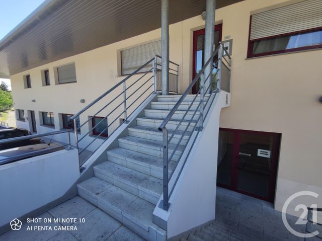 Afficher la photo en grand Studio à vendre - 1 pièce - 30.0 m2 - MANOSQUE - 04 - PROVENCE-ALPES-COTE-D-AZUR - Century 21 Cécile Décard