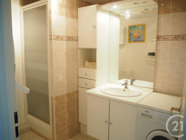 Afficher la photo en grand Appartement F2 à louer - 2 pièces - 52.25 m2 - MANOSQUE - 04 - PROVENCE-ALPES-COTE-D-AZUR - Century 21 Cécile Décard