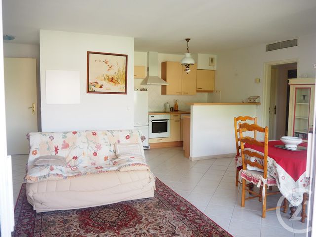 Afficher la photo en grand Appartement F2 à louer - 2 pièces - 52.25 m2 - MANOSQUE - 04 - PROVENCE-ALPES-COTE-D-AZUR - Century 21 Cécile Décard