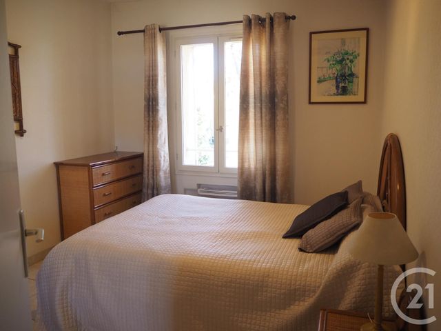 Afficher la photo en grand Appartement F3 à louer - 3 pièces - 59.02 m2 - MANOSQUE - 04 - PROVENCE-ALPES-COTE-D-AZUR - Century 21 Cécile Décard