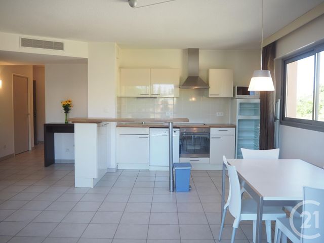 Appartement F3 à louer - 3 pièces - 62.61 m2 - MANOSQUE - 04 - PROVENCE-ALPES-COTE-D-AZUR - Century 21 Provence Immobilier