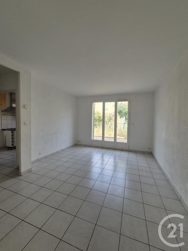 Afficher la photo en grand Appartement Duplex à vendre - 4 pièces - 82.71 m2 - MANOSQUE - 04 - PROVENCE-ALPES-COTE-D-AZUR - Century 21 Provence Immobilier