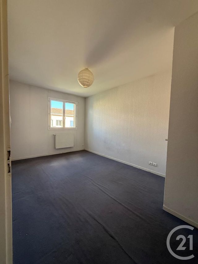 Afficher la photo en grand Appartement Duplex à vendre - 4 pièces - 82.71 m2 - MANOSQUE - 04 - PROVENCE-ALPES-COTE-D-AZUR - Century 21 Provence Immobilier