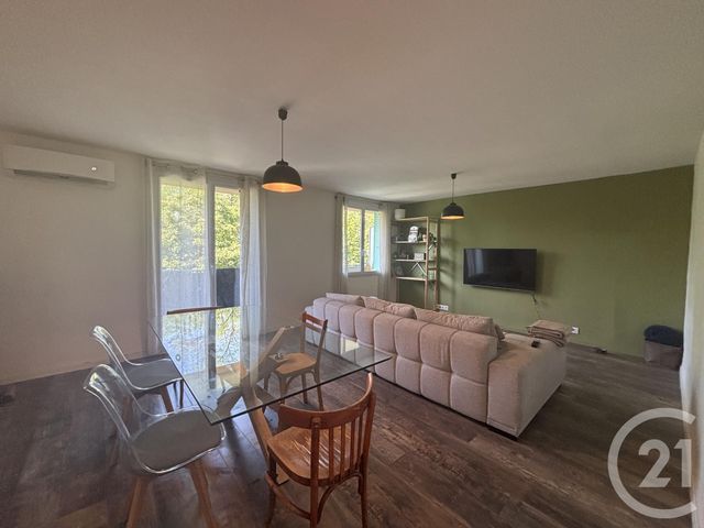 Appartement T3 à louer - 3 pièces - 69.51 m2 - MANOSQUE - 04 - PROVENCE-ALPES-COTE-D-AZUR - Century 21 Provence Immobilier