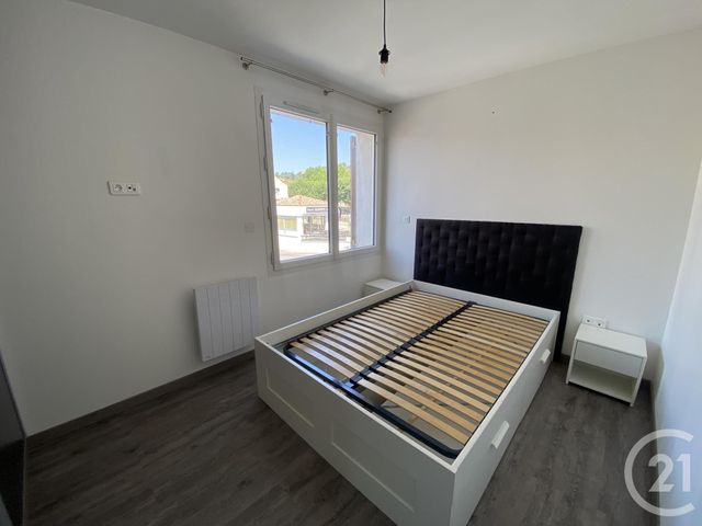 Appartement T2 à louer - 2 pièces - 42.65 m2 - STE TULLE - 04 - PROVENCE-ALPES-COTE-D-AZUR - Century 21 Provence Immobilier