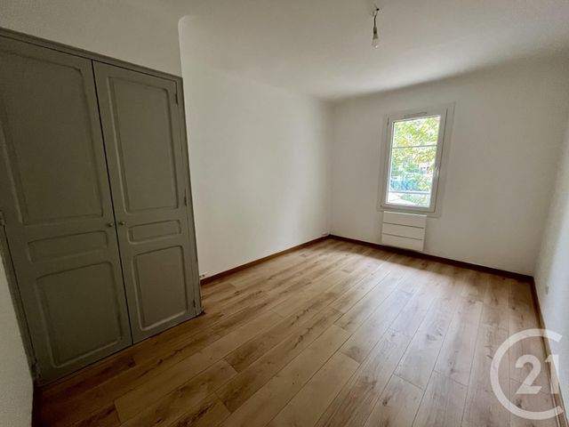 Afficher la photo en grand Appartement T4 à louer - 4 pièces - 98.38 m2 - MANOSQUE - 04 - PROVENCE-ALPES-COTE-D-AZUR - Century 21 Provence Immobilier