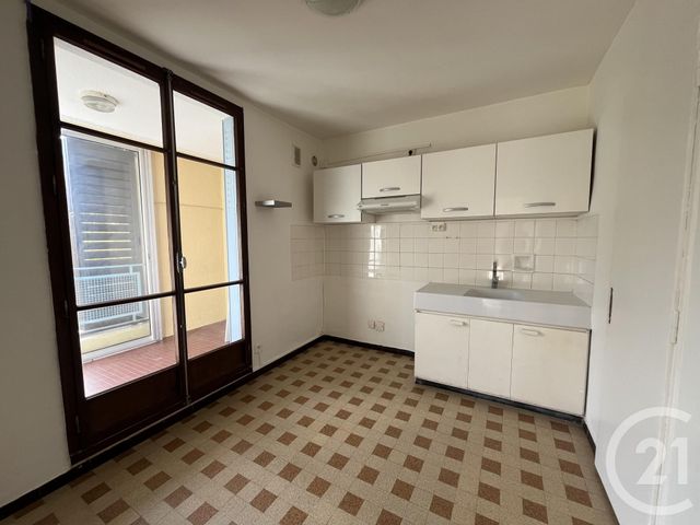 Appartement à louer - 3 pièces - 69.23 m2 - MANOSQUE - 04 - PROVENCE-ALPES-COTE-D-AZUR - Century 21 Provence Immobilier