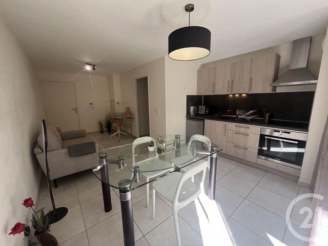 Appartement T2 à louer - 2 pièces - 36.3 m2 - MANOSQUE - 04 - PROVENCE-ALPES-COTE-D-AZUR - Century 21 Provence Immobilier