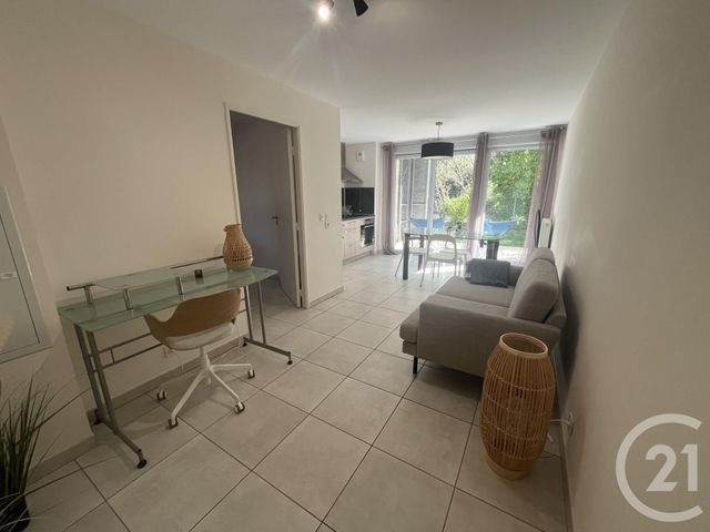 Appartement T2 à louer - 2 pièces - 36.3 m2 - MANOSQUE - 04 - PROVENCE-ALPES-COTE-D-AZUR - Century 21 Provence Immobilier